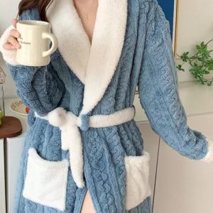 Peignoir pour femme en polaire duveteuse